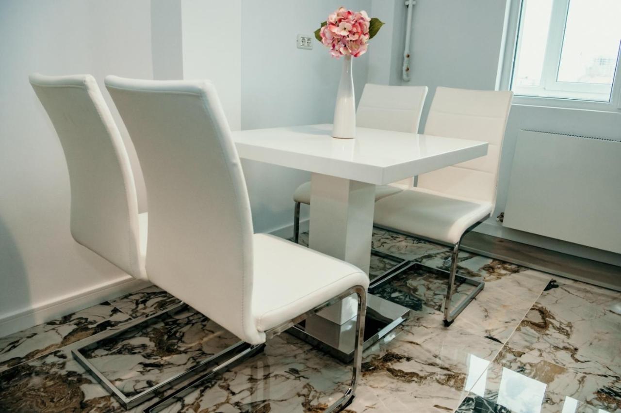 Apartament De Lux Ultramodern In Zona Centrala Тімішоара Екстер'єр фото